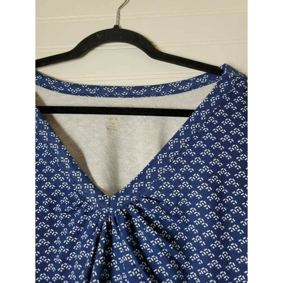 Women Within Blue With White Geometric Pattern Blouse - Picture 3 of 6